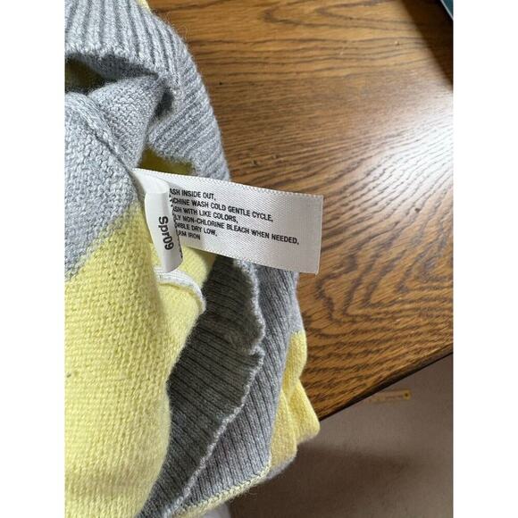 GAP Sweater Womens Size S Yellow Gray Rugby Cashmere Blend Y2K Cardigan Vintage‎ - Picture 9 of 11